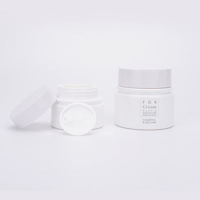 Dauerhafte kosmetische Plastikflaschen 40ml 100ml mit Behandlungs-Pumpe